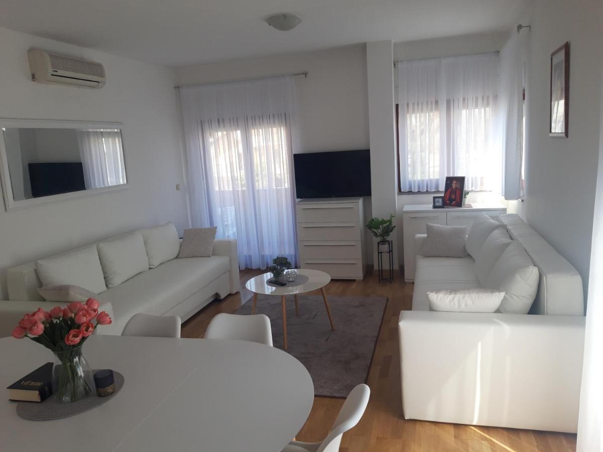 Marys Home Apartment Medugorje Екстериор снимка