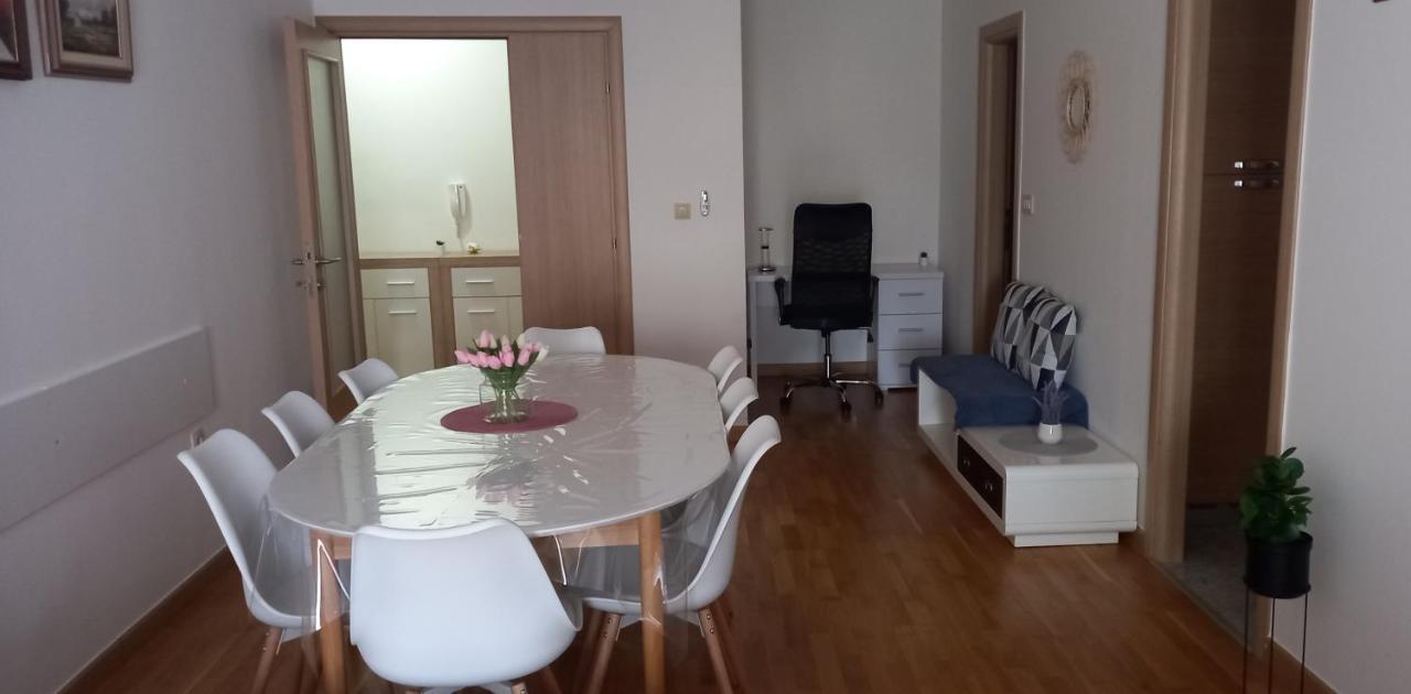 Marys Home Apartment Medugorje Екстериор снимка