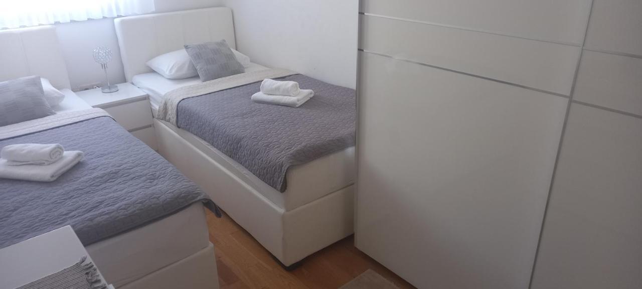 Marys Home Apartment Medugorje Екстериор снимка