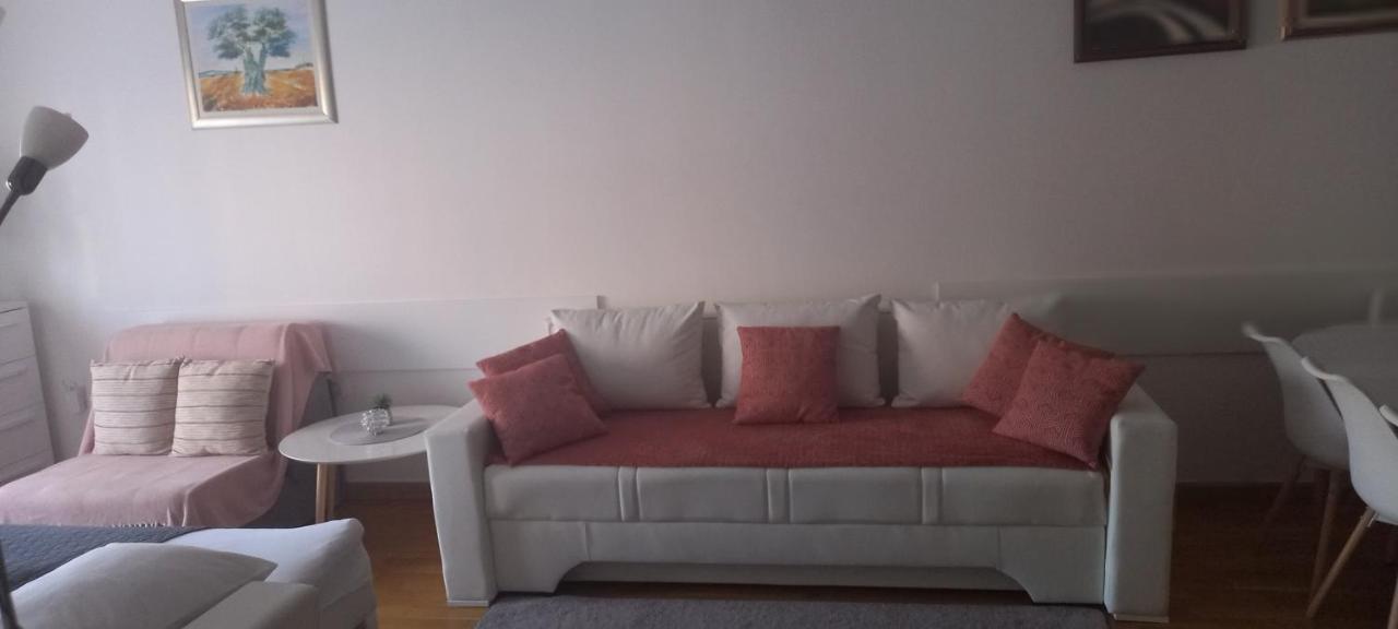 Marys Home Apartment Medugorje Екстериор снимка