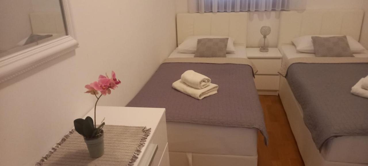Marys Home Apartment Medugorje Екстериор снимка